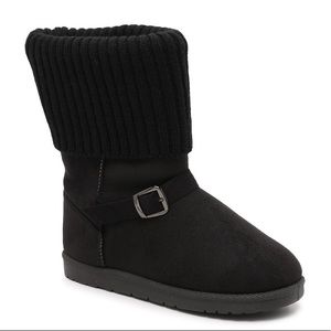 Women’s Size 6 (Euro Sz 37) Olivia Miller Kandi Winter Boots With Buckle Black